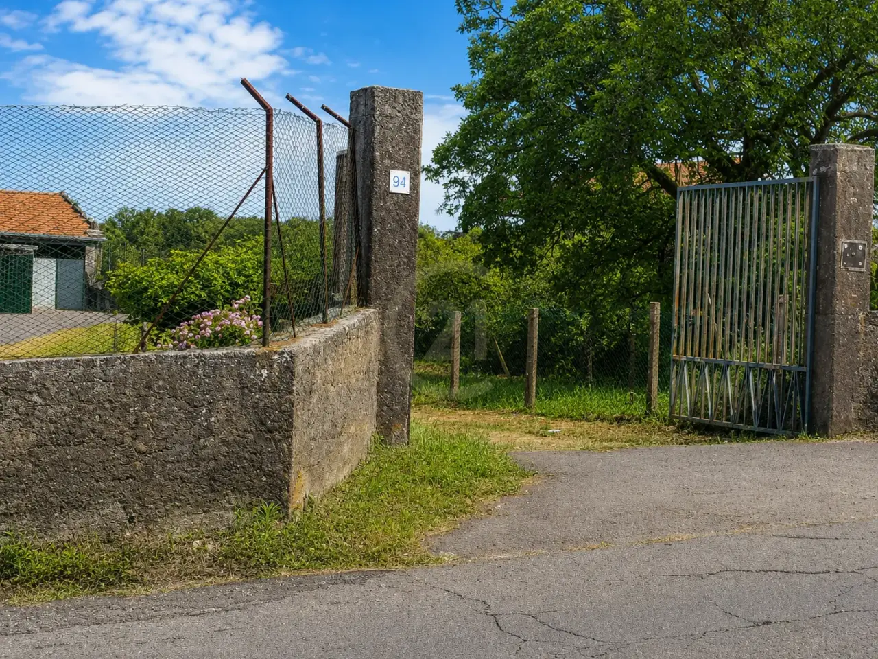 Magazzino in Via Salemi Pennisi 94, Aci Sant'Antonio, {3} - Foto 2