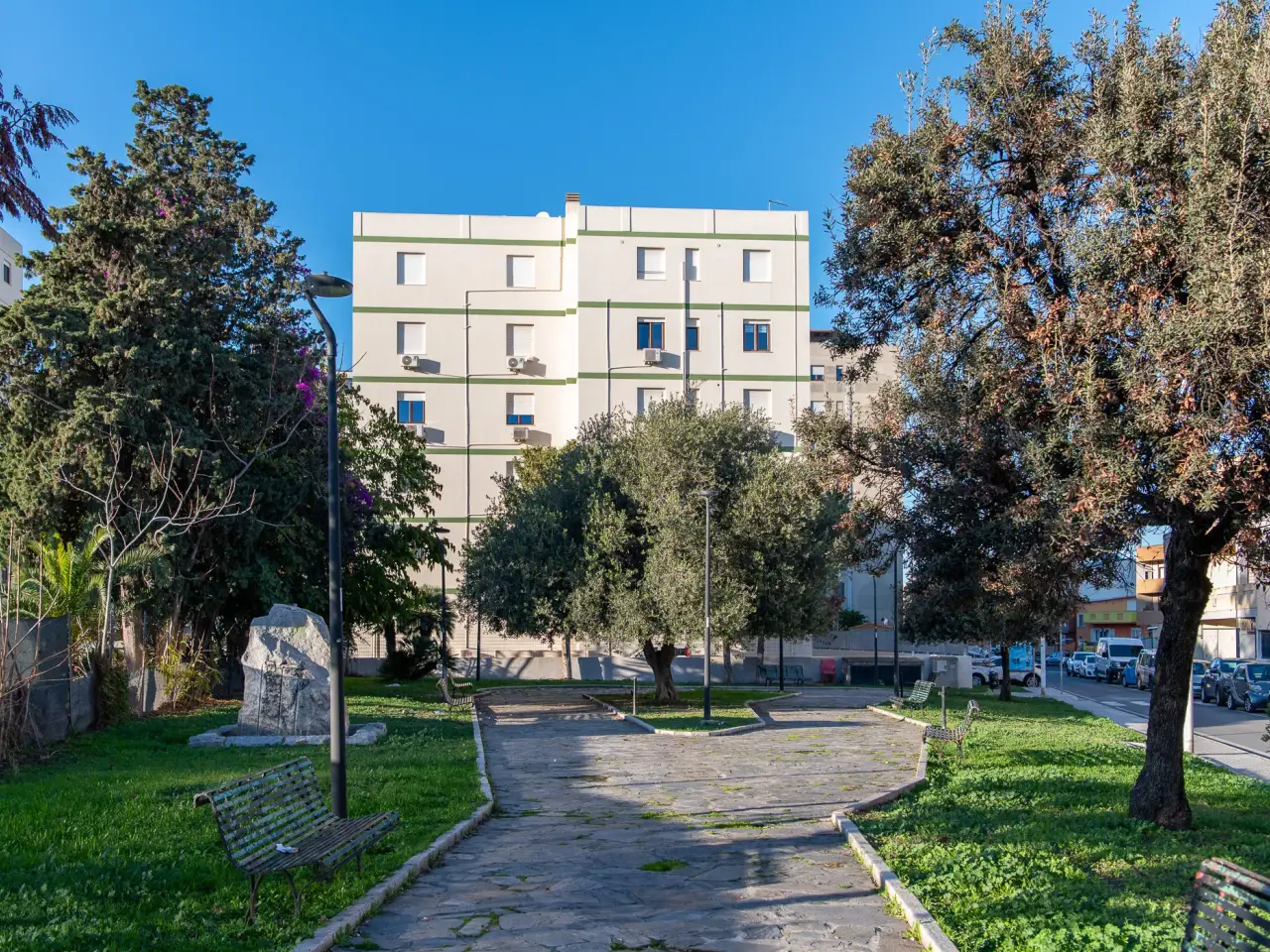 Ufficio in , Quartu Sant'Elena, {3} - Foto 2