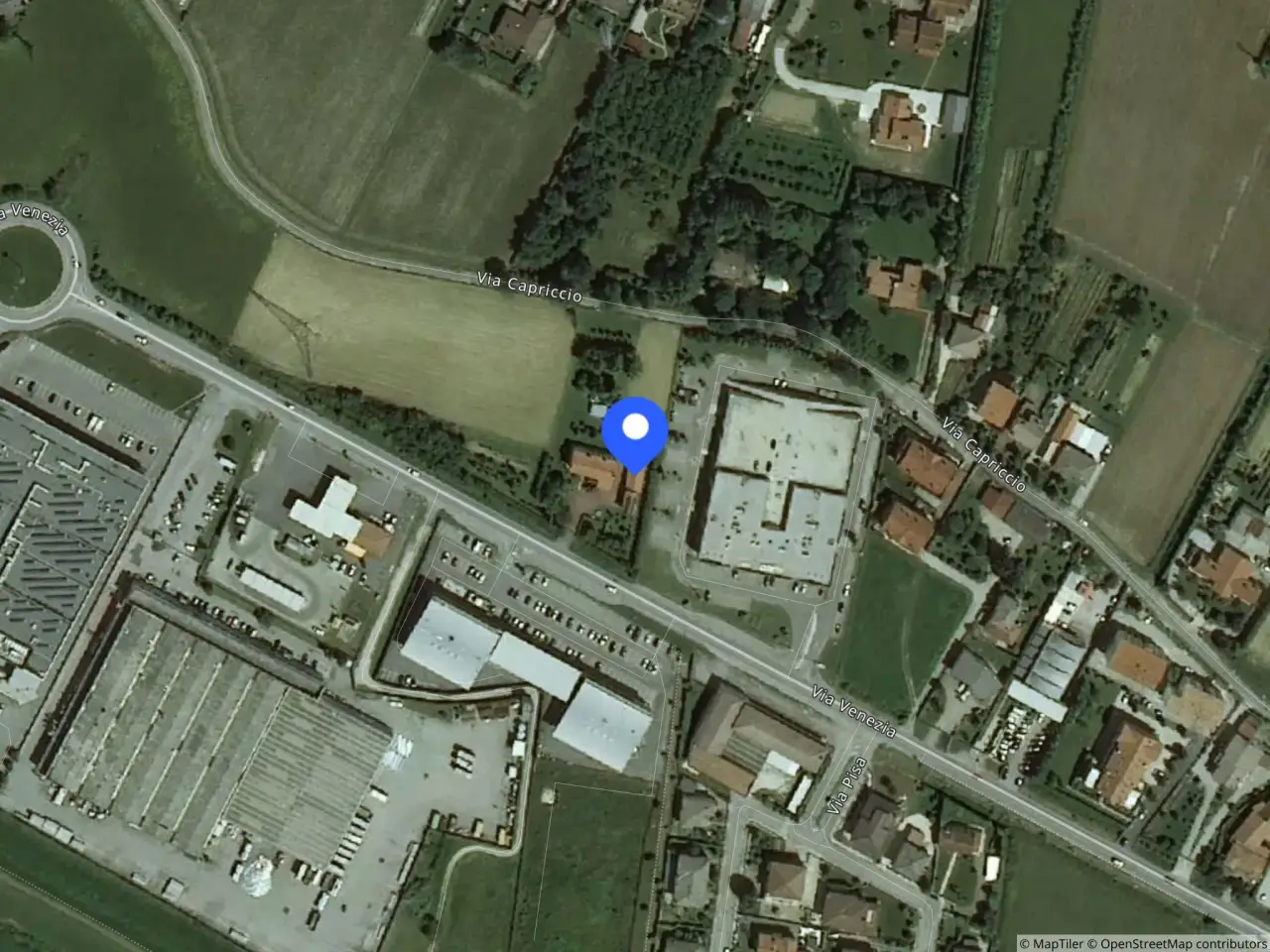 Fabbricato misto in Localita' Perarolo - Via Venezia 85/B 85, Vigonza, {3} - Foto 1