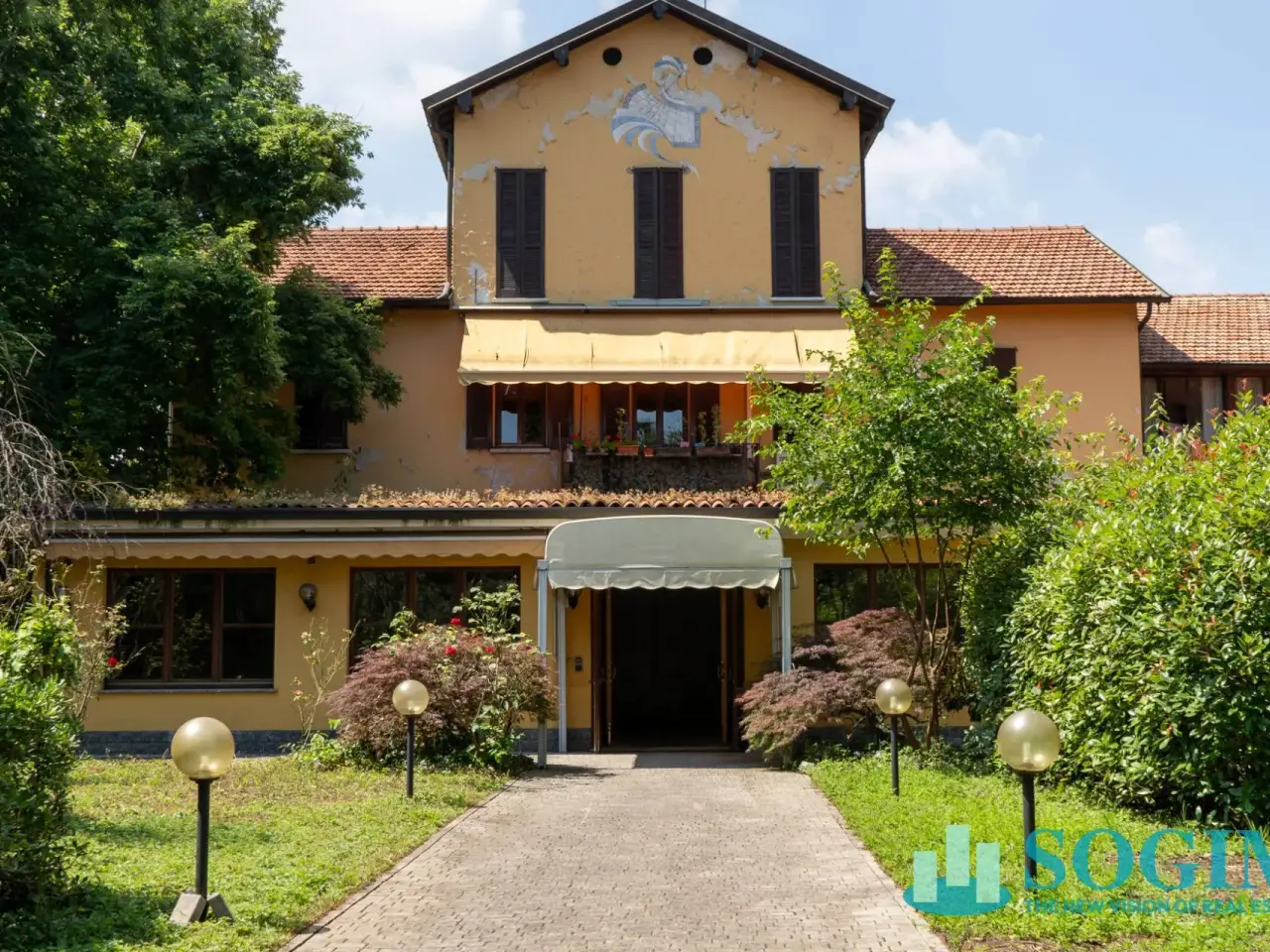 Negozio in Via Risorgimento 1, Monza, {3} - Foto 1