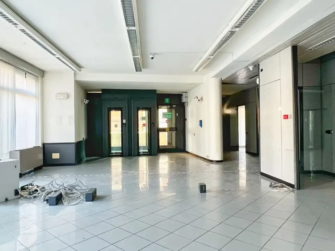 Palazzina commerciale in Via Santissima, Borgosatollo, {3} - Foto 2