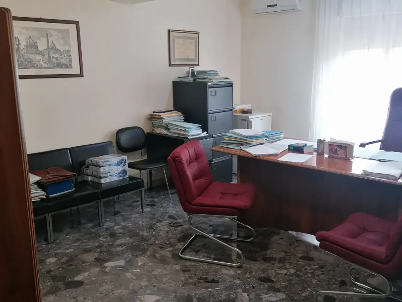 Ufficio in , Vittoria, {3} - Foto 1