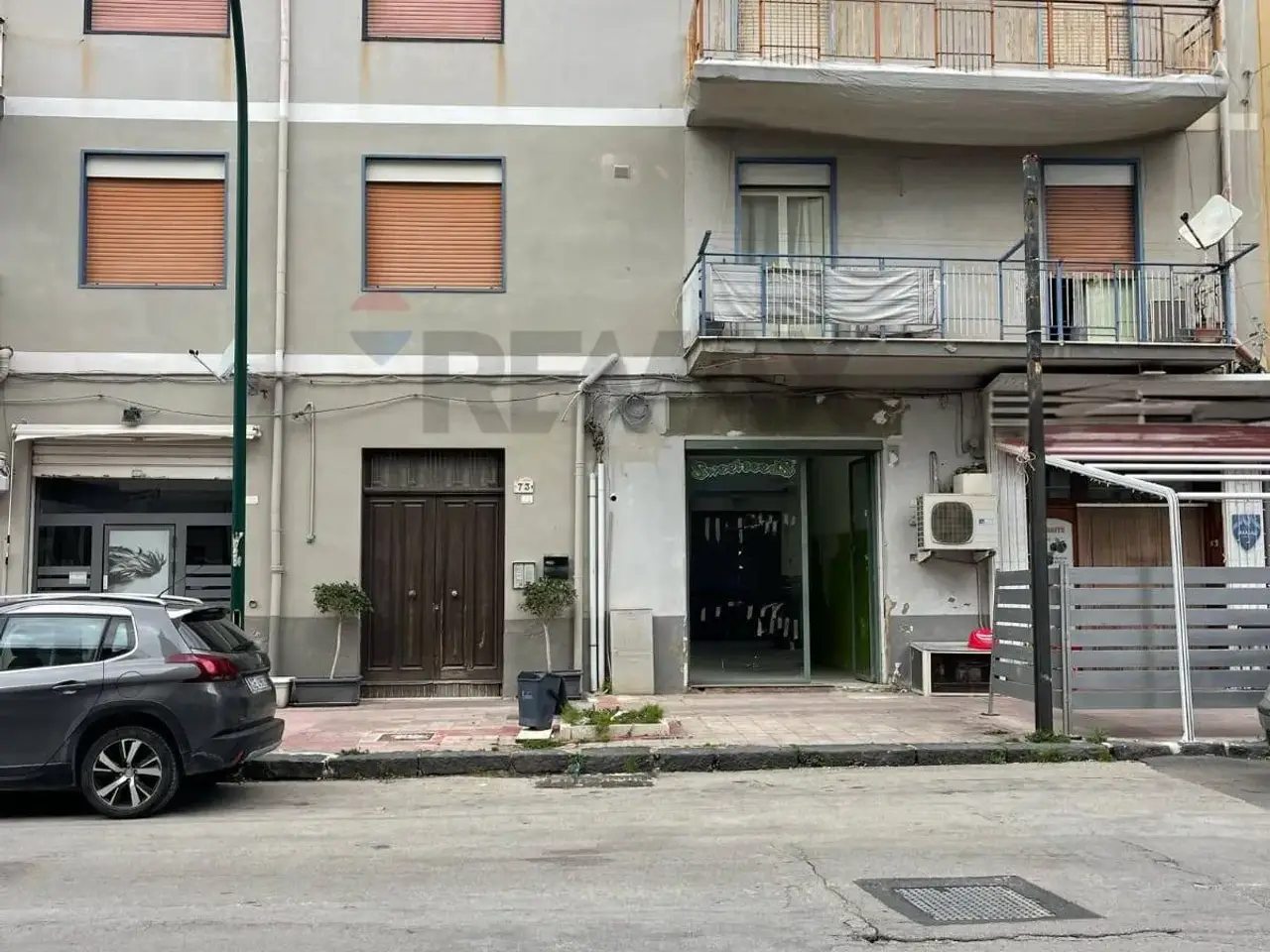 Esercizio commerciale in , Favara, {3} - Foto 1