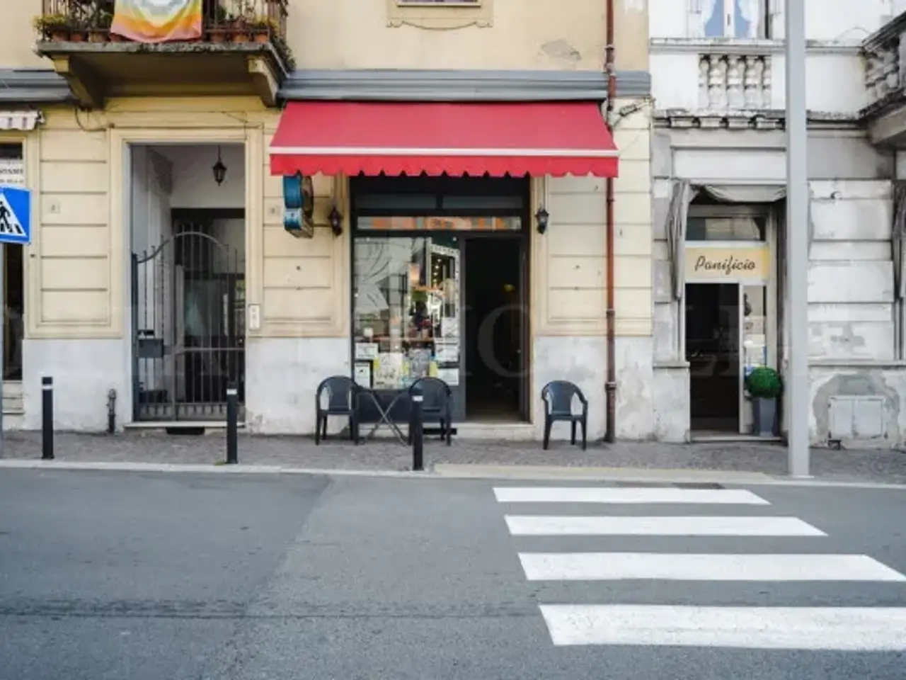 Bar in Piazza Filippo Maria Beltrami 4, Omegna, {3} - Foto 1
