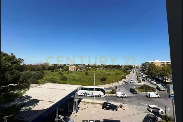 insertion image