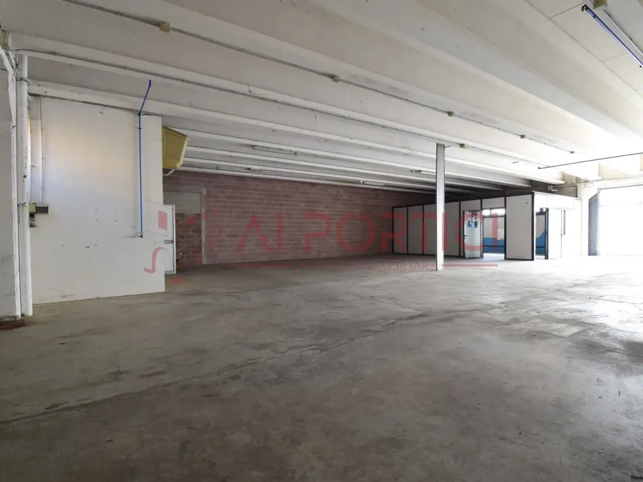 Capannone in Viale Stazione, Pontelongo, {3} - Foto 2
