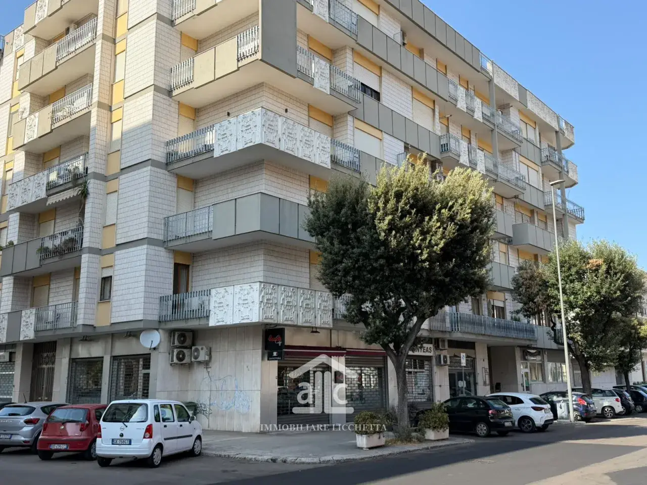 Ufficio in Viale della Liberta' 68, Lecce, {3} - Foto 1