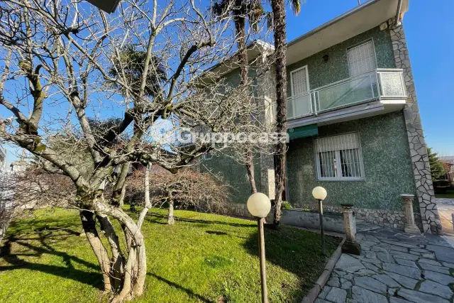 Villa in Via Portaluppi 6, Boffalora sopra Ticino - Foto 1