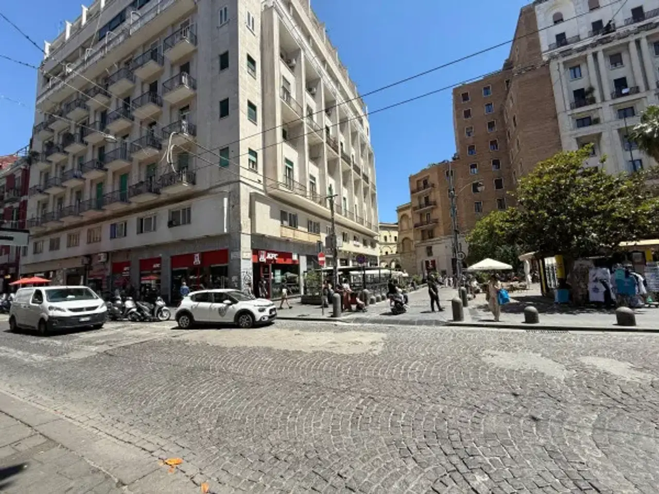 Negozio in Via Pignasecca, Napoli, {3} - Foto 2