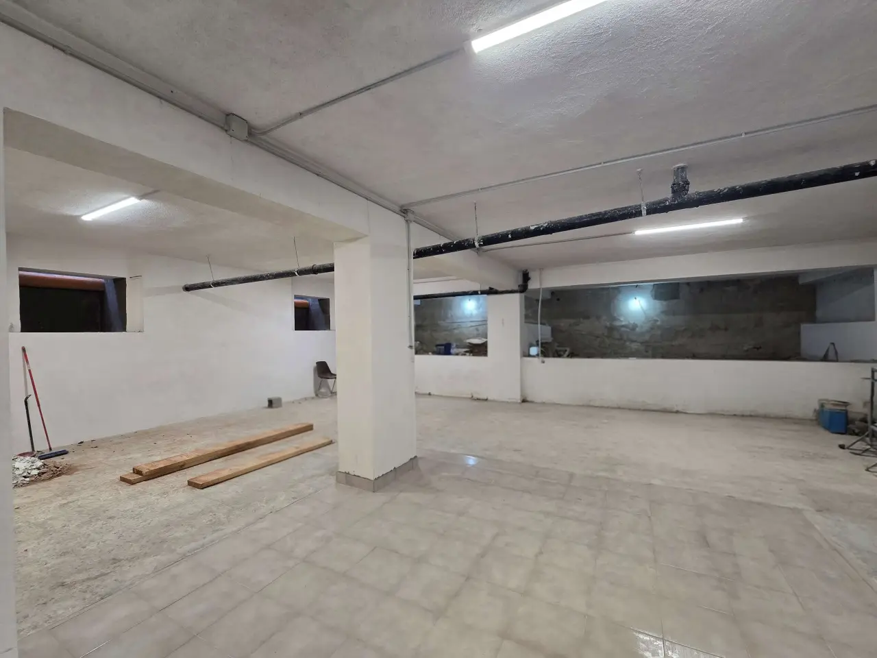 Locale commerciale in Via Lido Squillace 5, Catanzaro, {3} - Foto 2