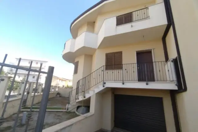 insertion image