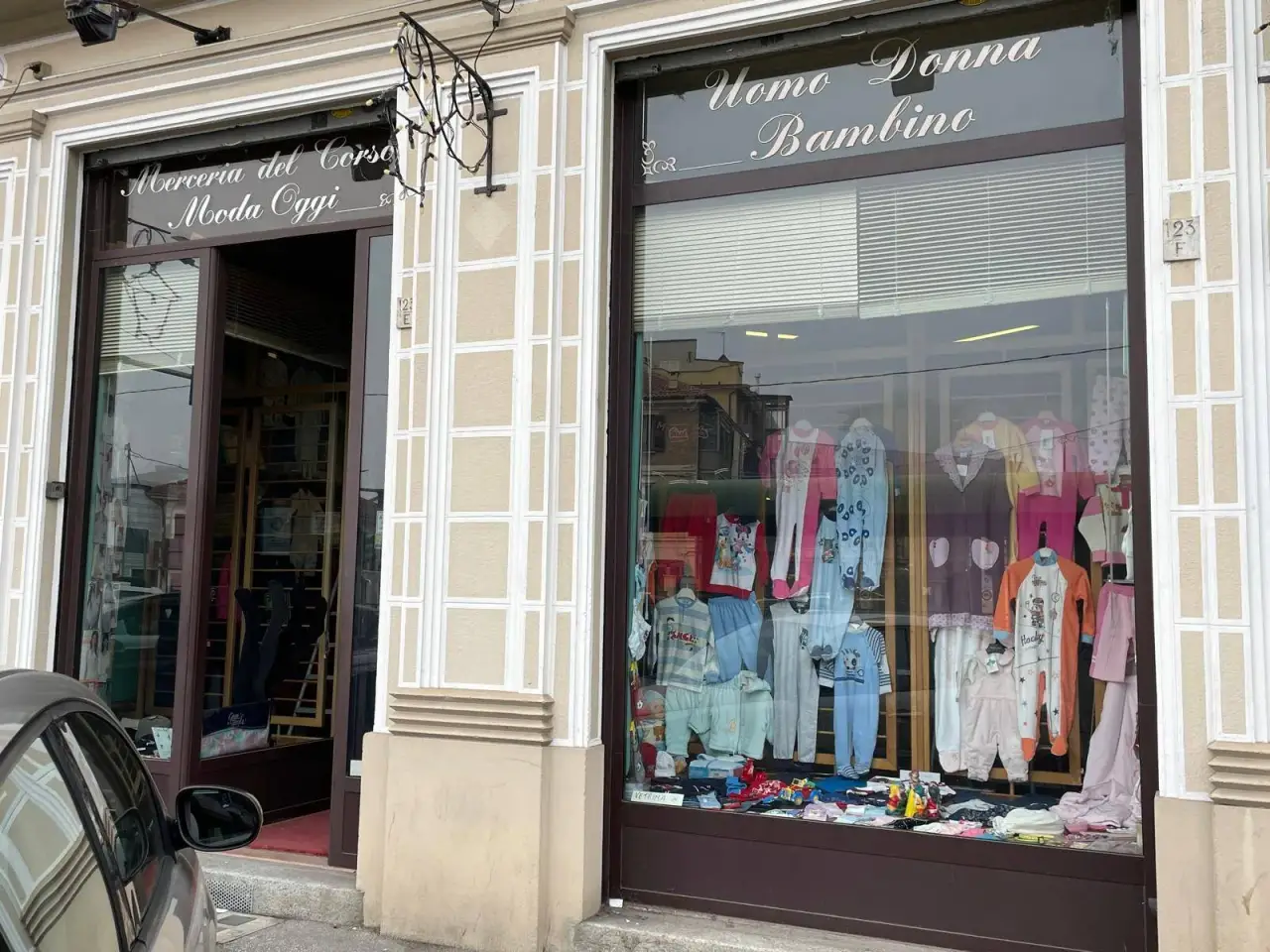 Negozio in Corso Francia 123, Collegno, {3} - Foto 2