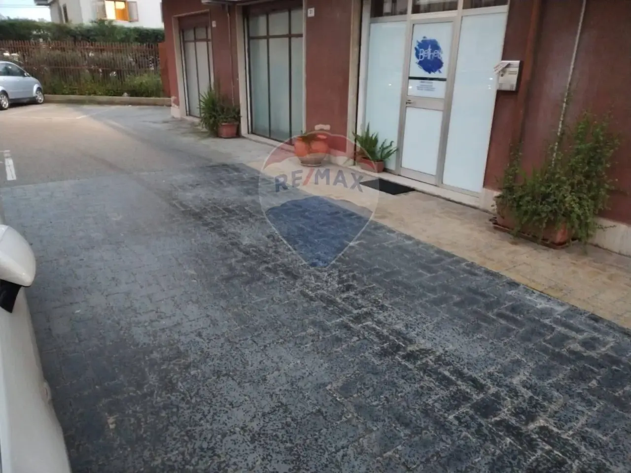 Negozio in Via Sardegna 31, Caltagirone, {3} - Foto 1
