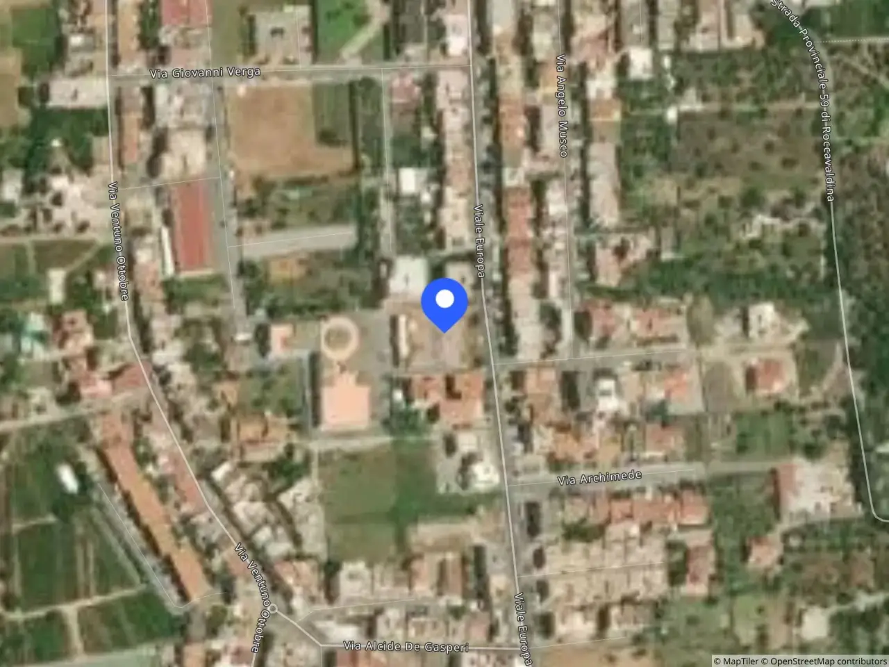 Fabbricato misto in Viale Europa, 92, 98040 Torregrotta Me, Italia 92, Torregrotta, {3} - Foto 1