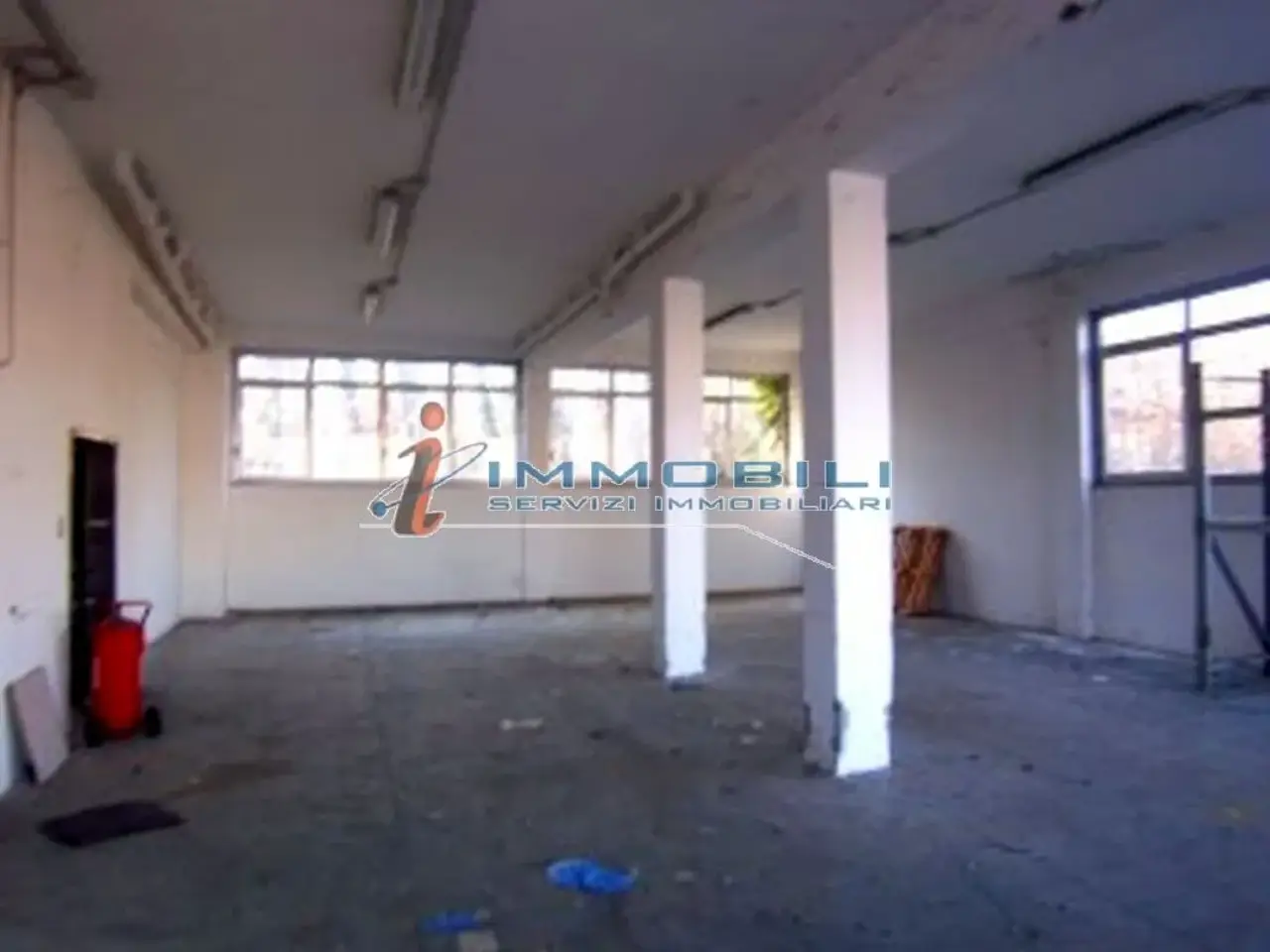 Capannone in Viale delle Industrie, Settala, {3} - Foto 2