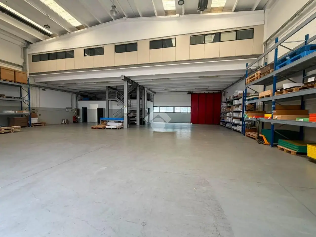 Capannone in Via Lirone 2, Peschiera Borromeo, {3} - Foto 1