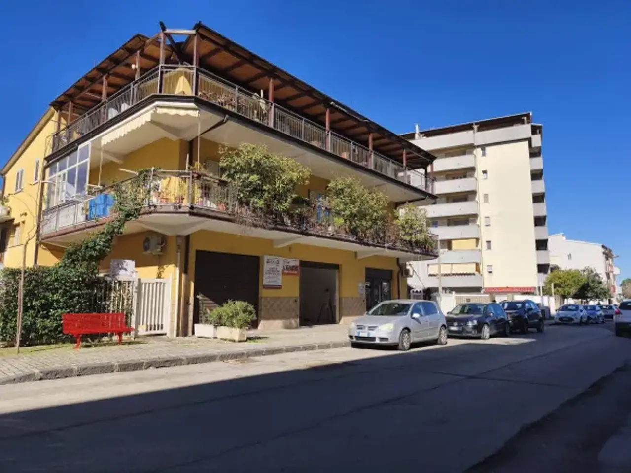 Negozio in Via Popilia 113, Cosenza, {3} - Foto 1