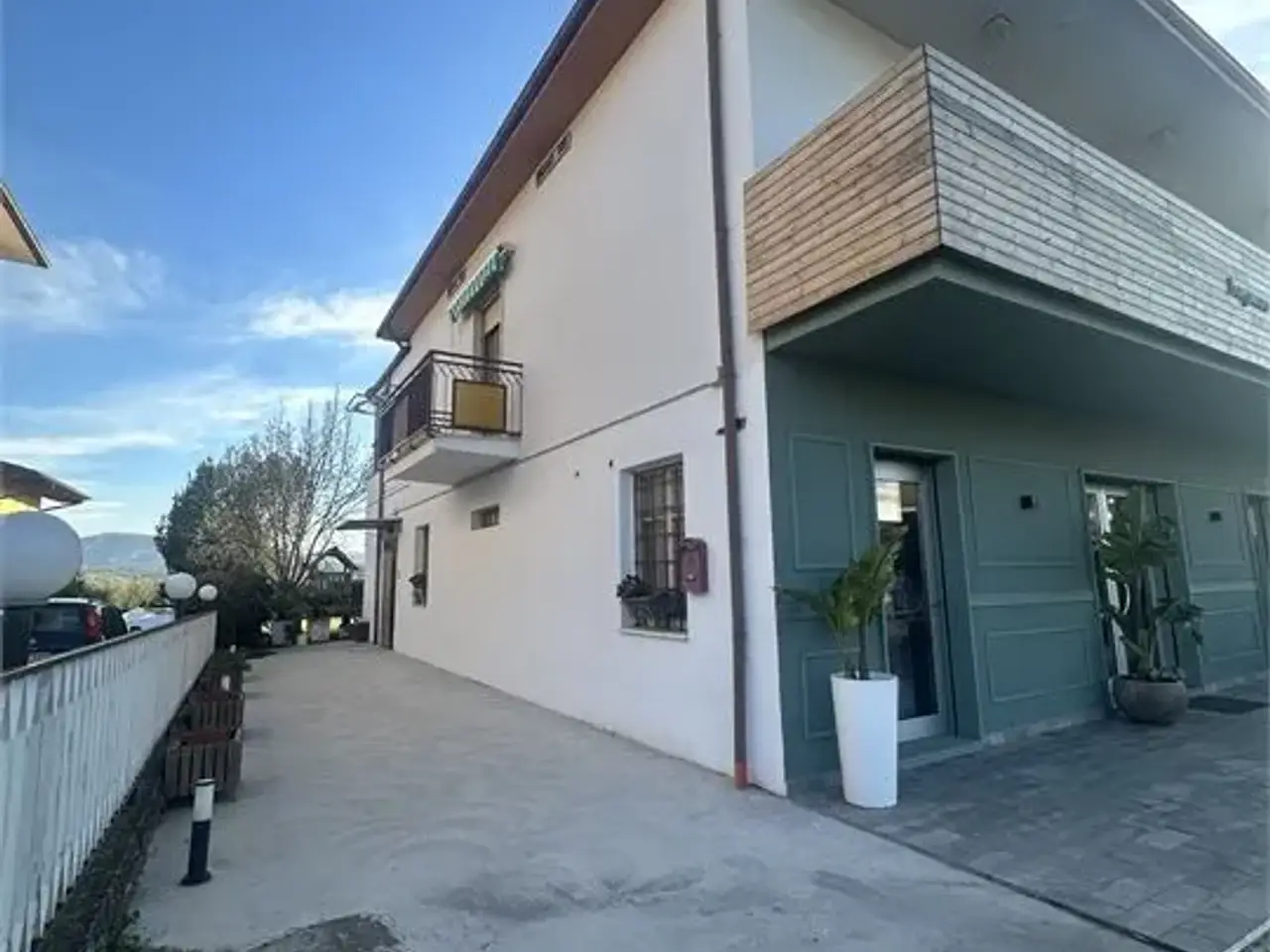 Negozio in , Castellalto, {3} - Foto 1