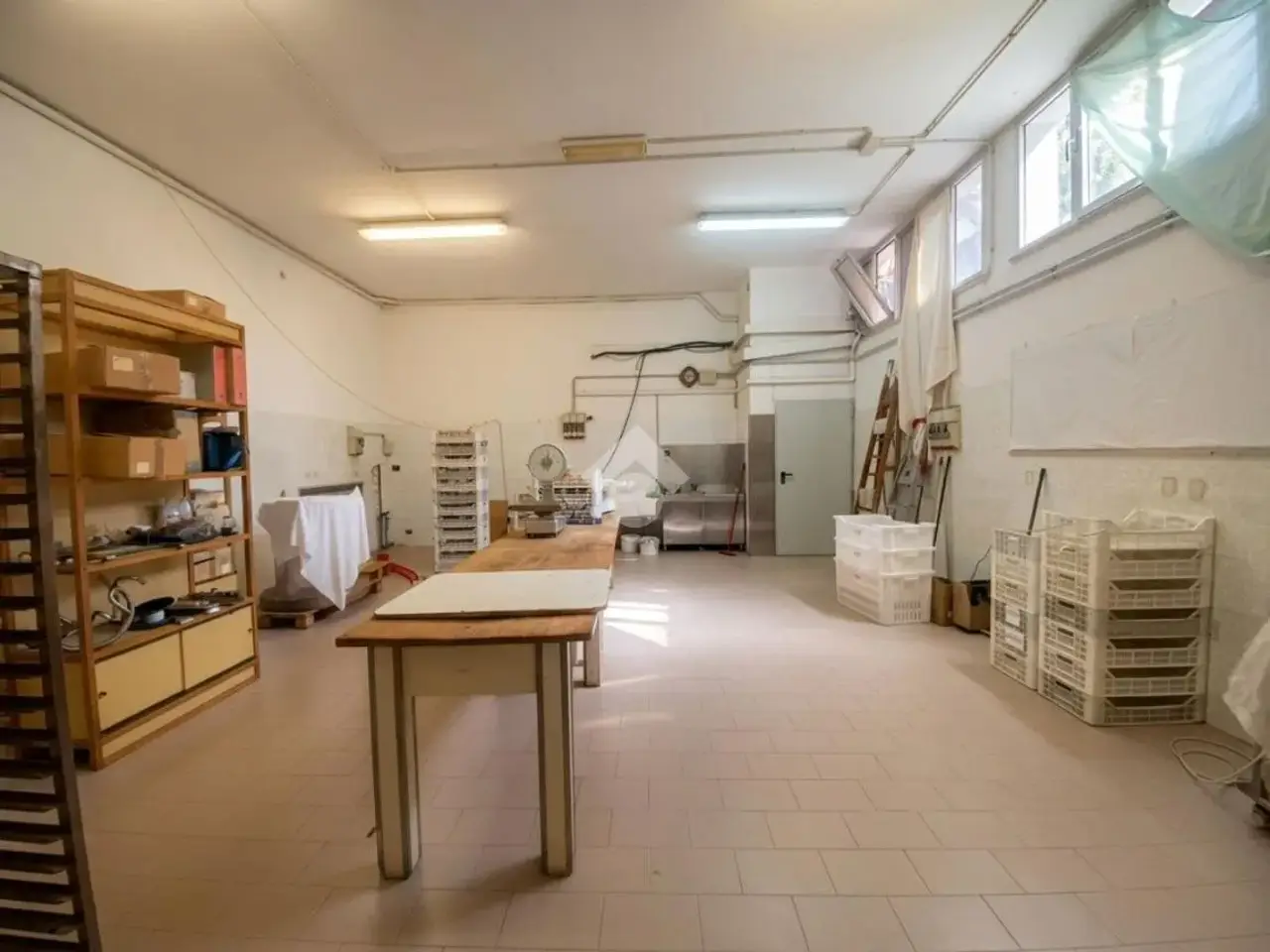 Negozio in Via Giuseppe Garibaldi 9, San Mauro Pascoli, {3} - Foto 2