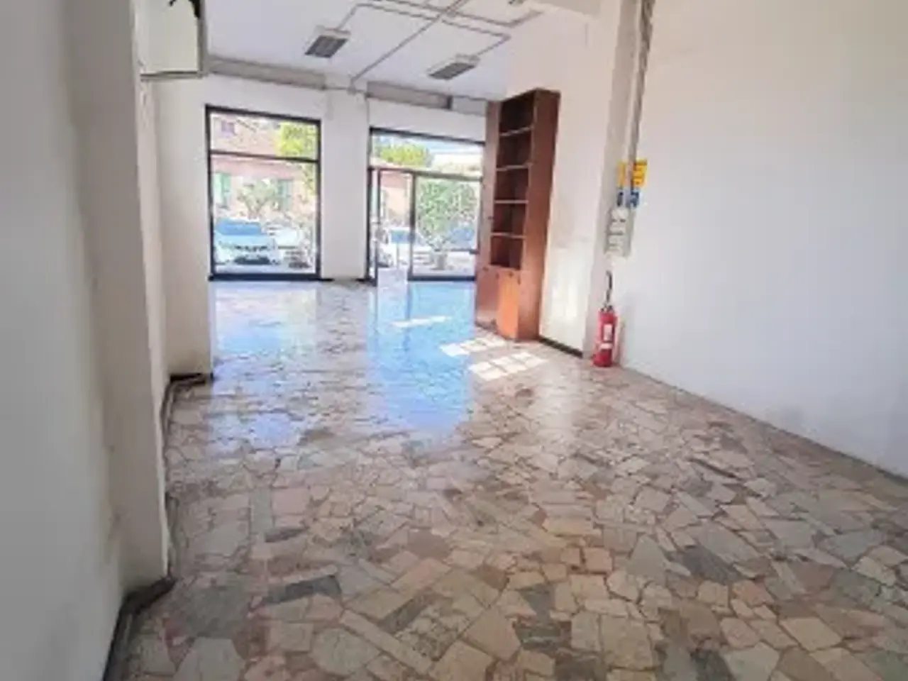 Negozio in Via Francesco Baracca, Ciampino, {3} - Foto 2
