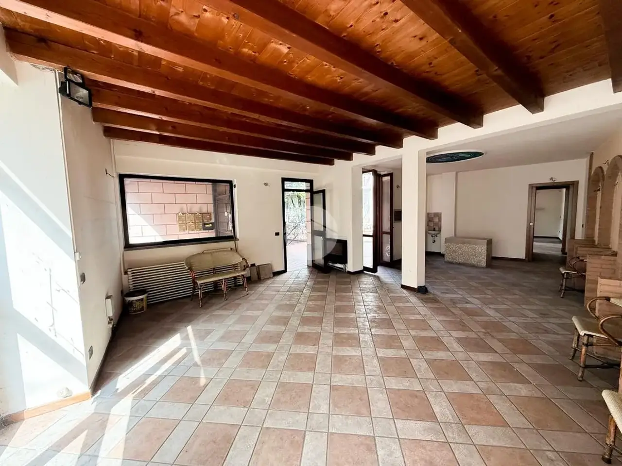 Ufficio in Via Giovan Rubini Battista 1, Romano Di Lombardia, {3} - Foto 1
