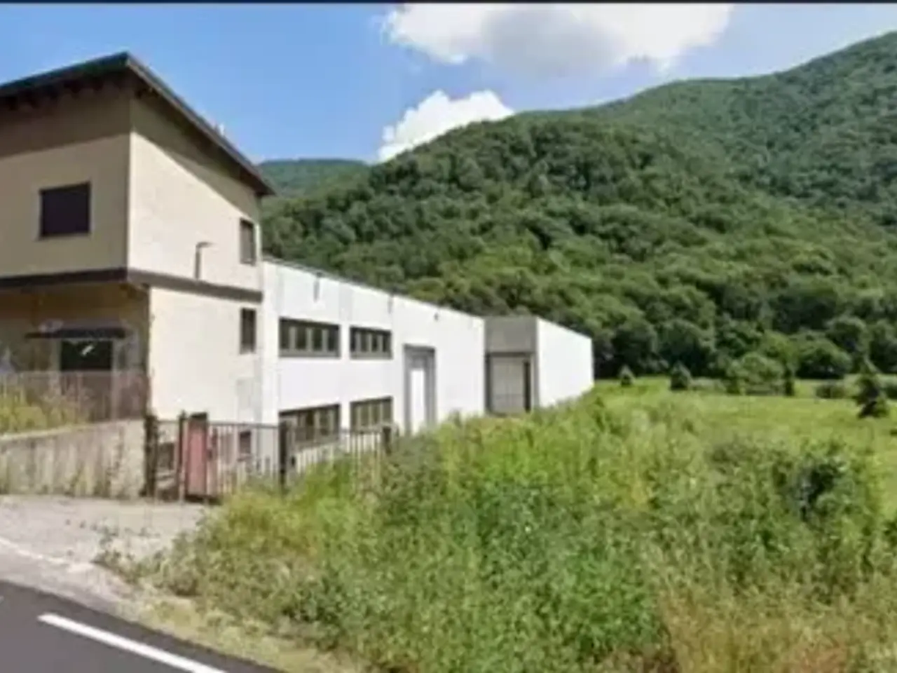Magazzino in Via Roma, Valbrona, {3} - Foto 1
