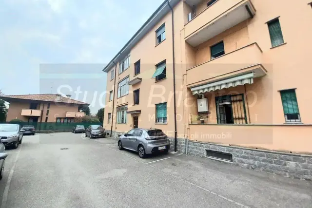 Zweizimmerwohnung in Piazza della Repubblica, Giussano - Foto 1