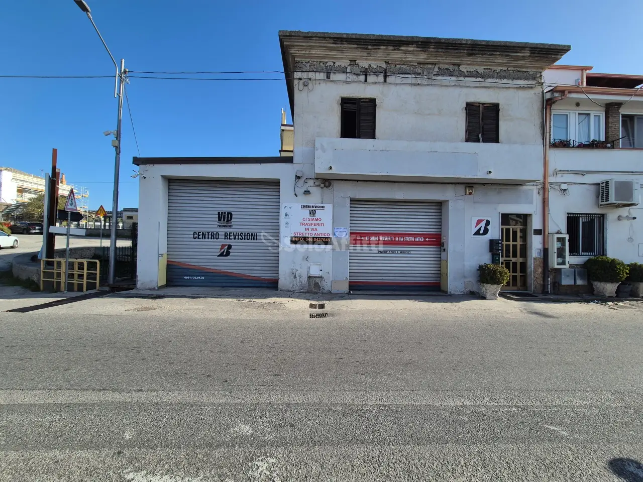 Negozio in Via Nazionale 145, Catanzaro, {3} - Foto 1