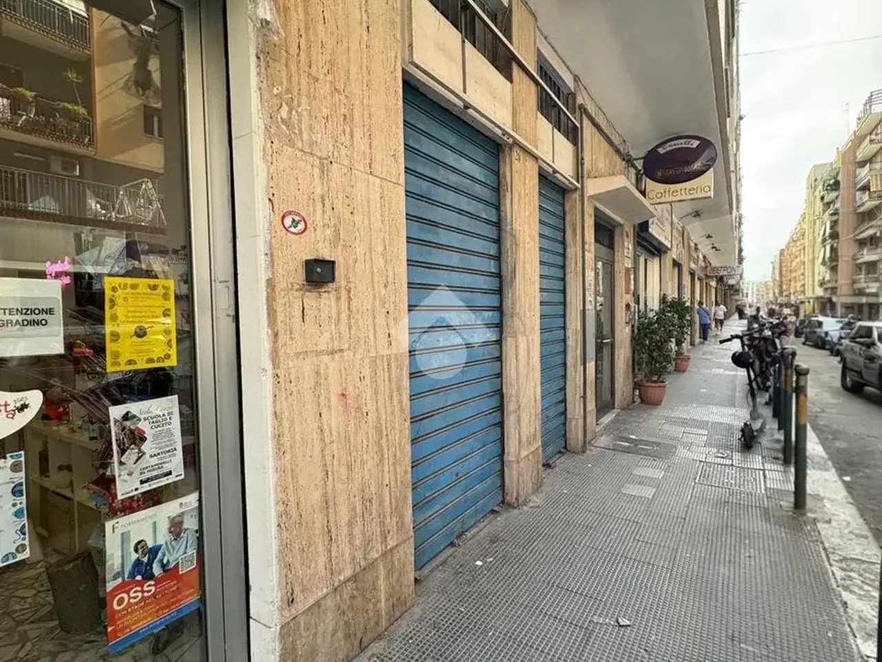Magazzino in Via Monfalcone 22, Bari, {3} - Foto 2
