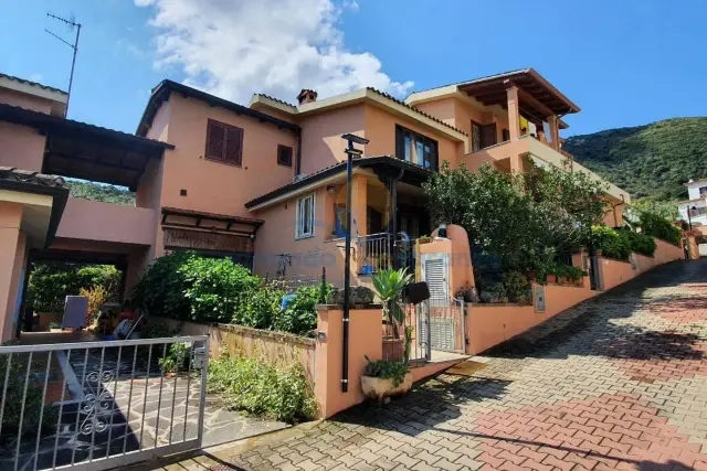 Terraced house in Via Lu Lioni, San Teodoro - Photo 1