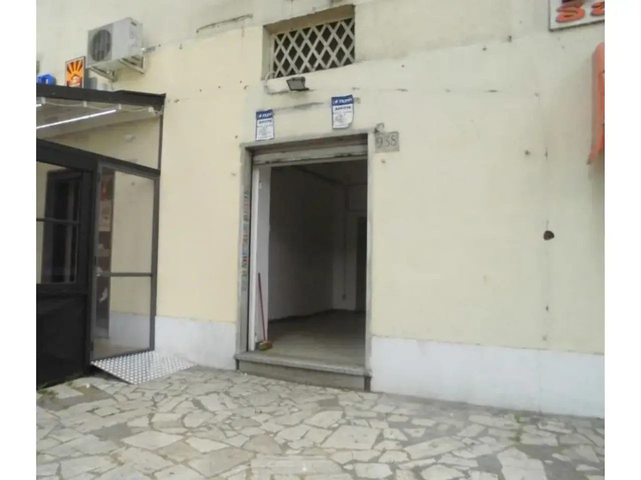 Negozio in Viale Palmiro Togliatti, Roma, {3} - Foto 1