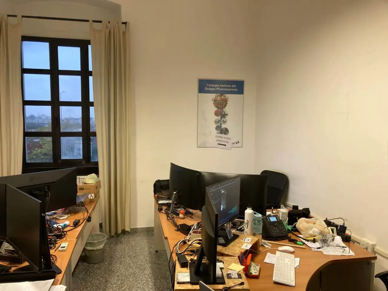 Ufficio in  Bari, Bari, {3} - Foto 1