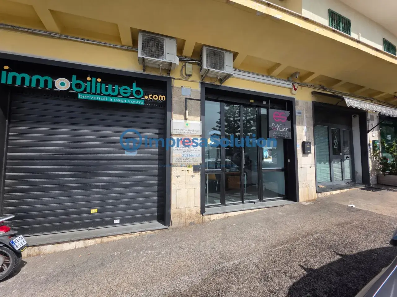 Negozio in Via Michele da Caravaggio, Napoli, {3} - Foto 1