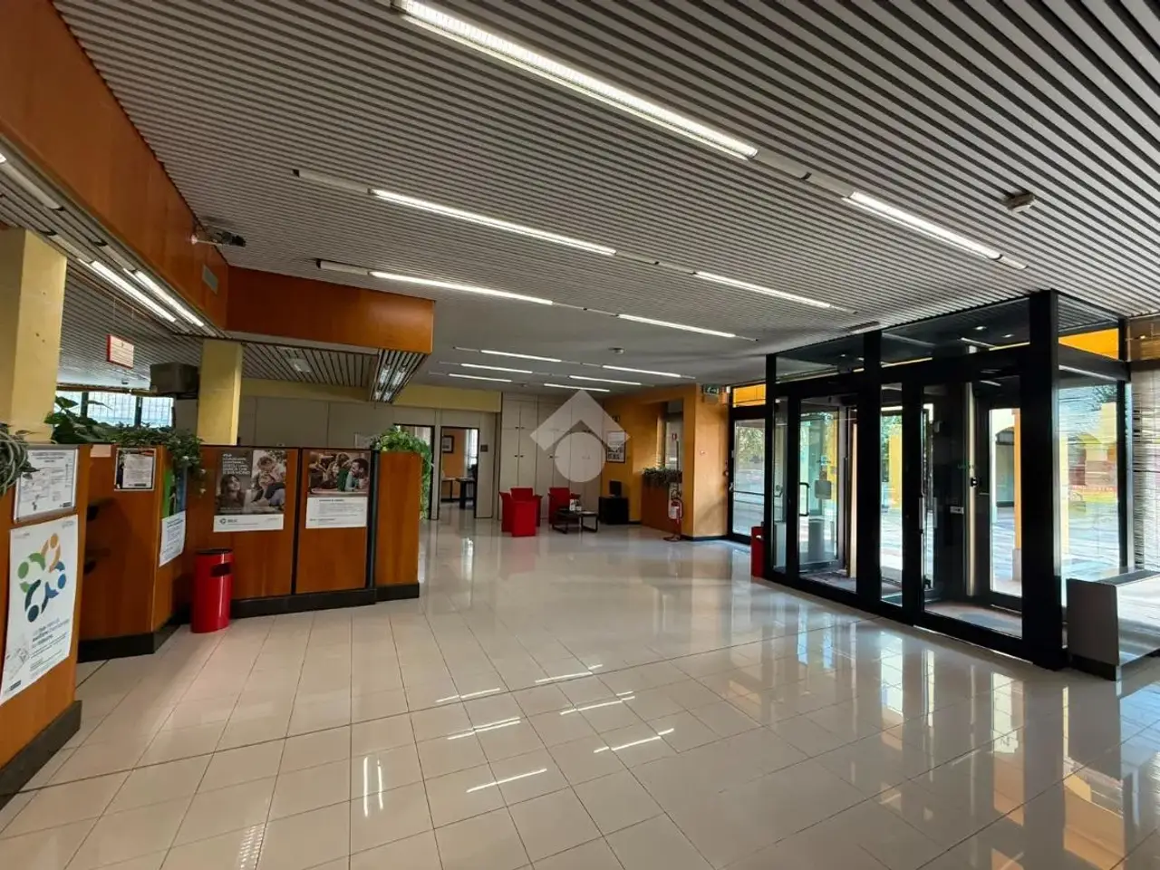 Ufficio in Via Giuseppe Zanardelli 159, Castiglione Delle Stiviere, {3} - Foto 1