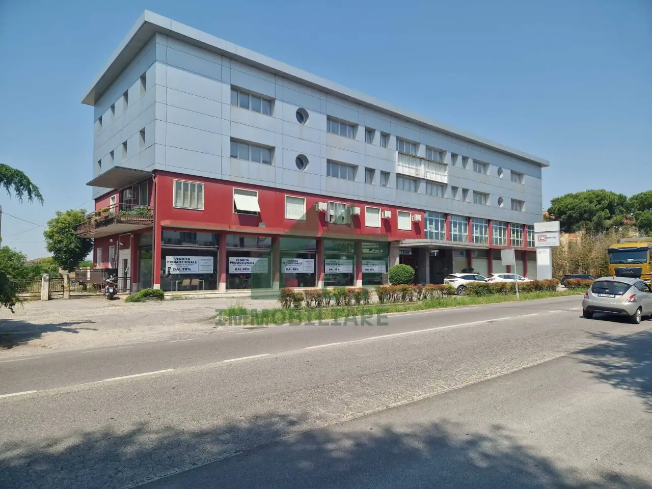 Ufficio in Via Forte Tomba 7, Verona, {3} - Foto 1