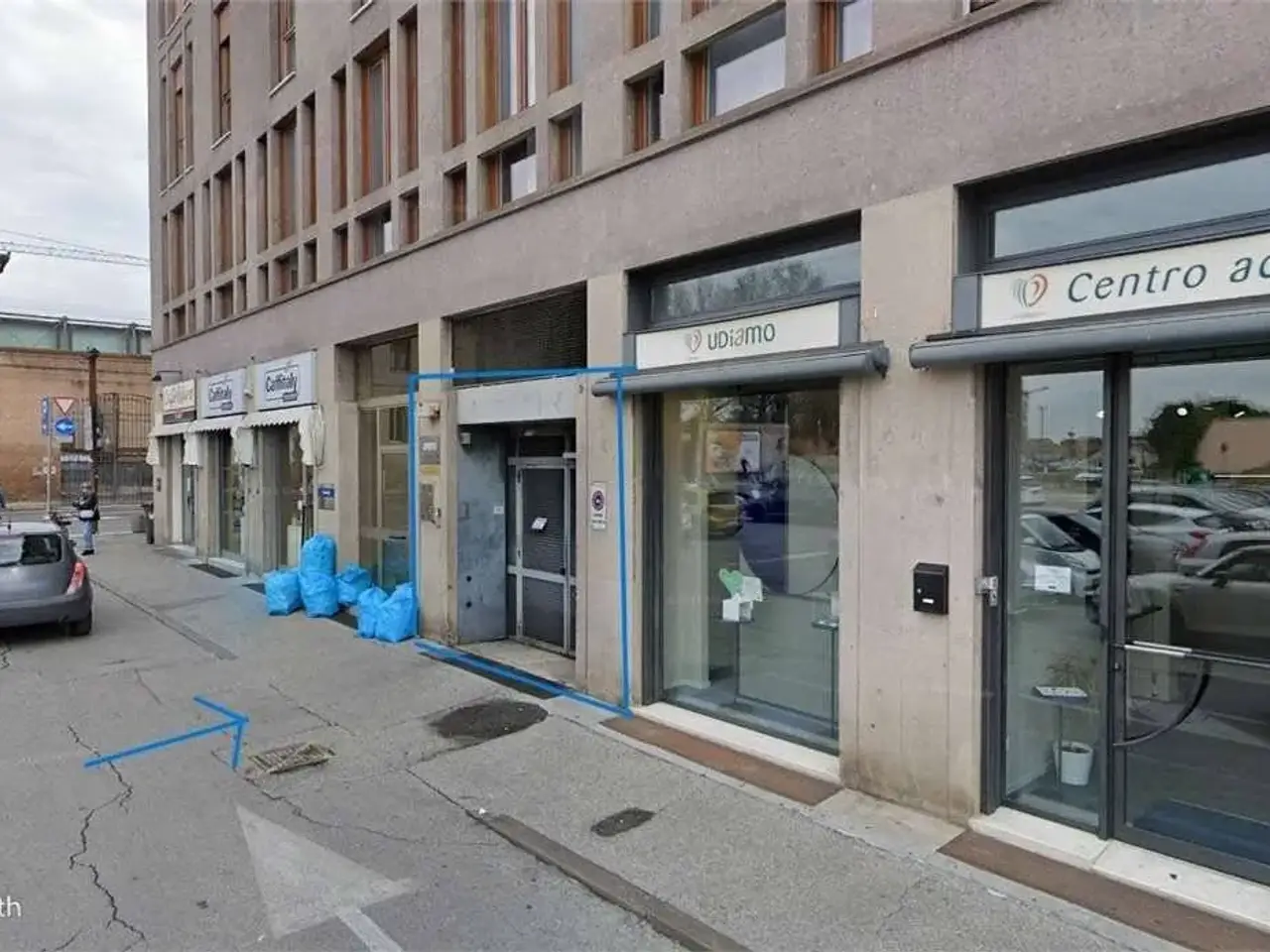 Magazzino in Piazza del Travaglio 9, Ferrara, {3} - Foto 1
