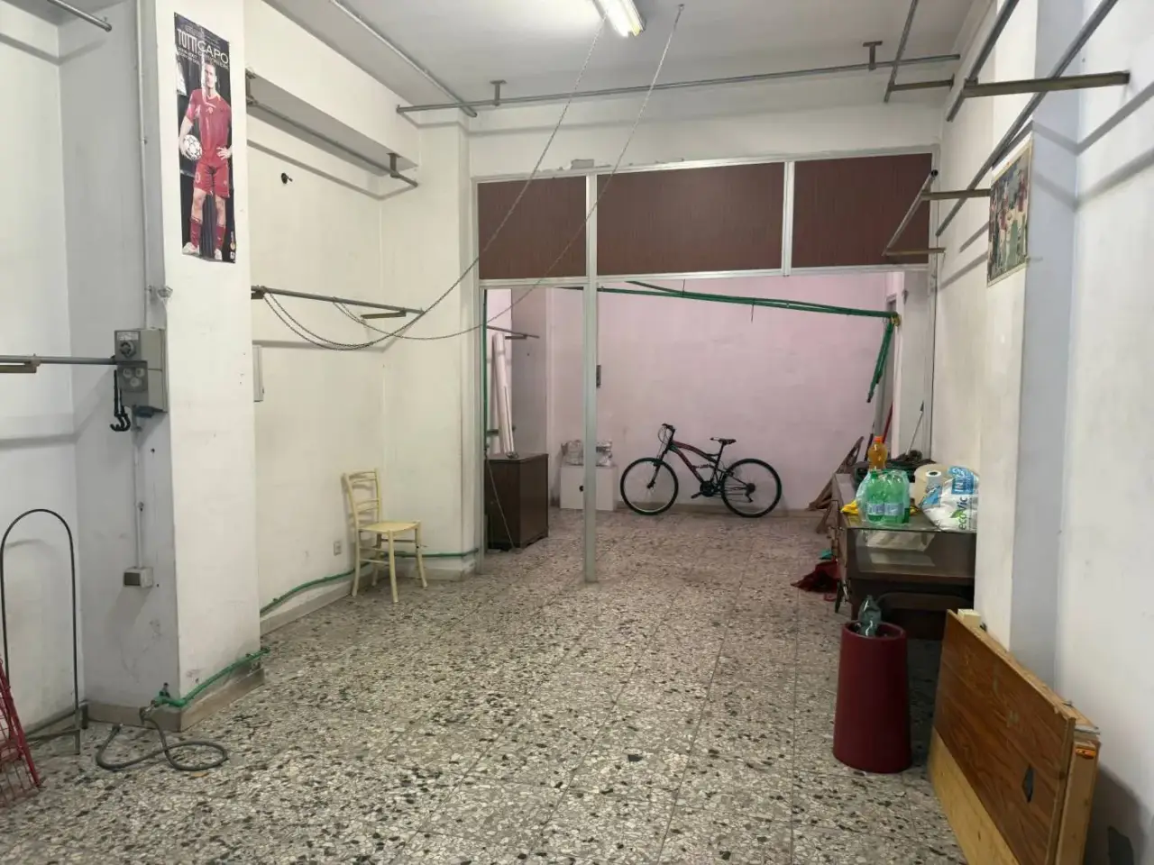 Locale commerciale in Via Baldassarre Orero, Roma, {3} - Foto 1