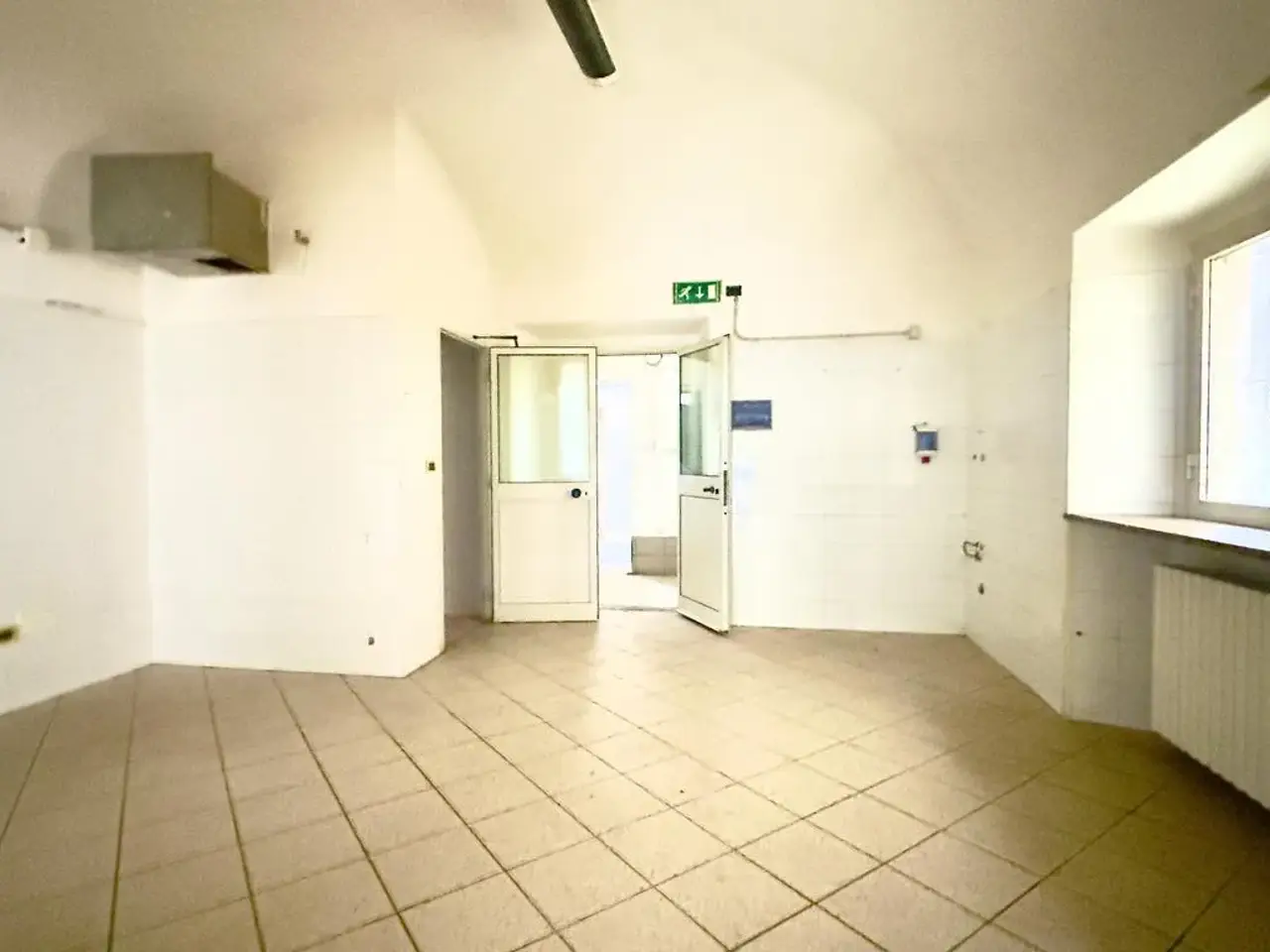 Negozio in Corso Italia 5, Novi Ligure, {3} - Foto 1