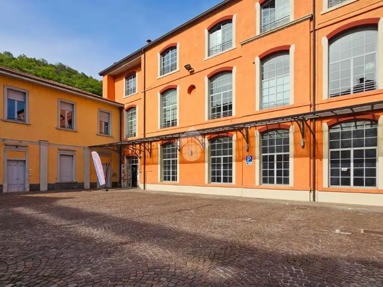 Negozio in Piazza Primo Vezzulli 23, Roe' Volciano, {3} - Foto 1