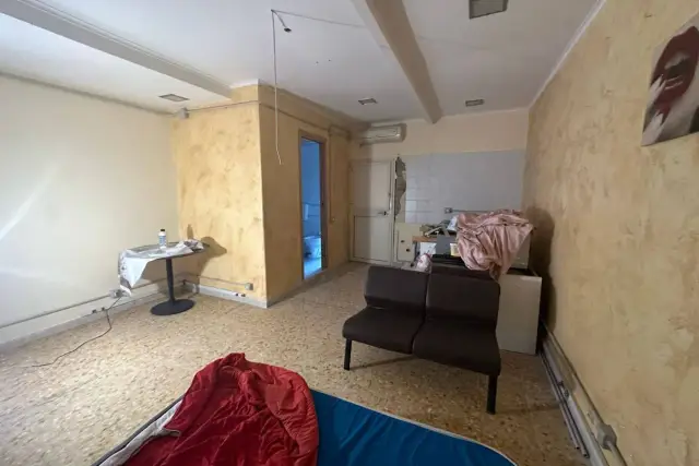 insertion image