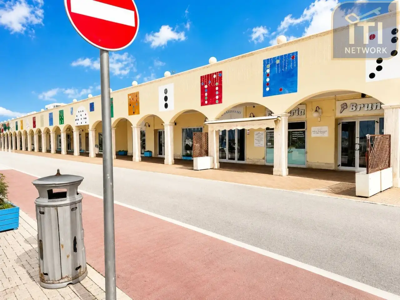 Negozio in Lungomare Duca degli Abruzzi 84, Roma, {3} - Foto 1