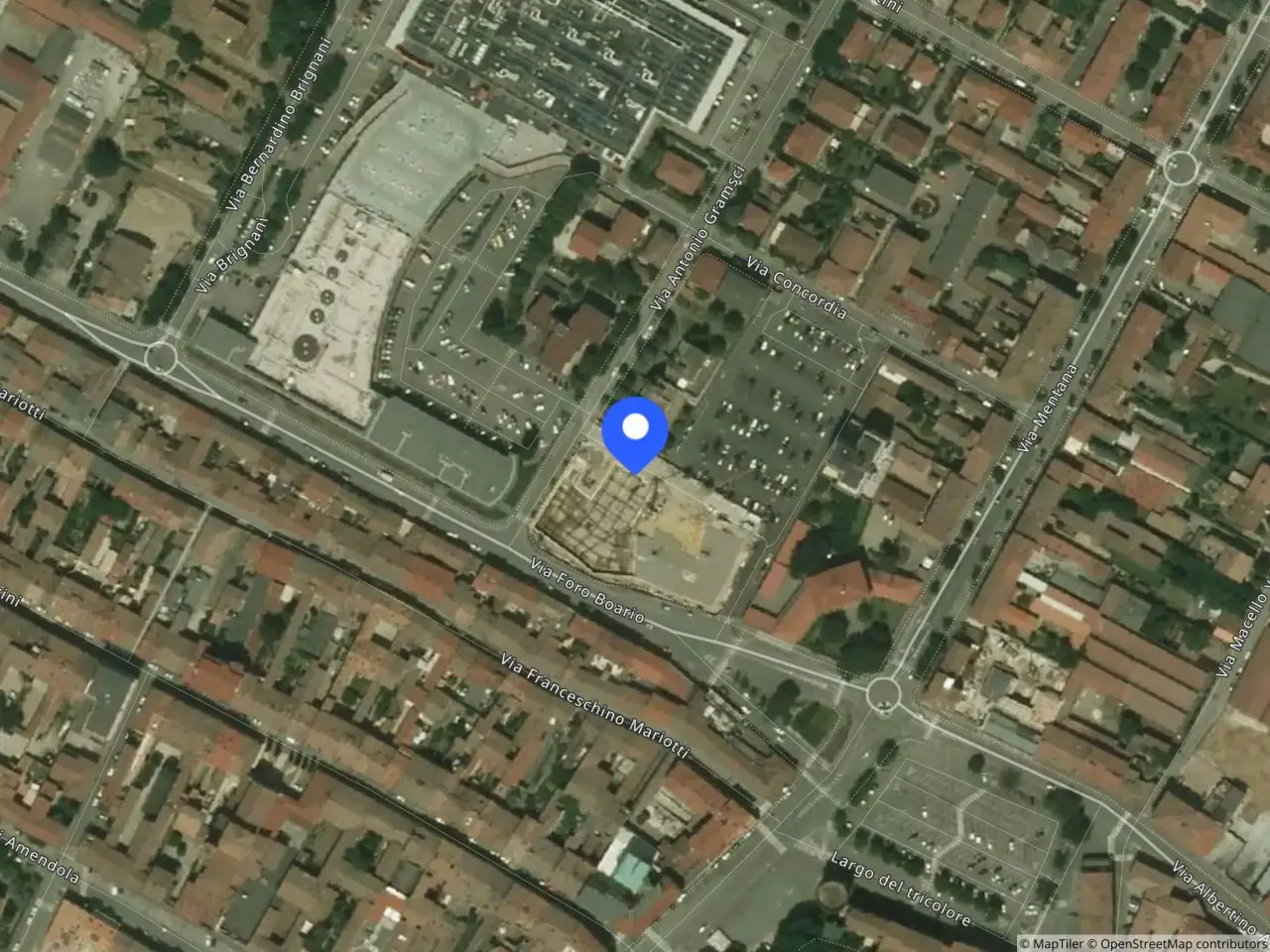Fabbricato misto in Via Foro Boario 8/2 8, Lugo, {3} - Foto 1