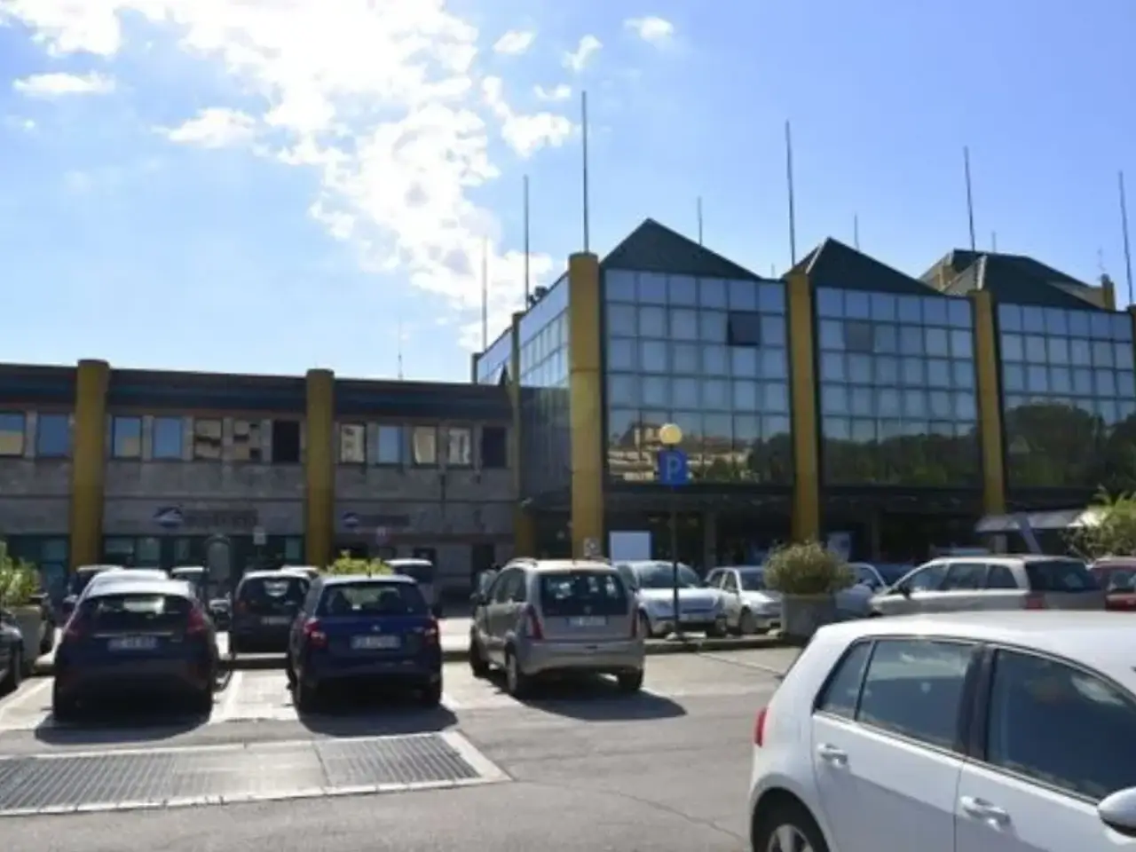 Ufficio in Via Montefiorino 10, Terni, {3} - Foto 1