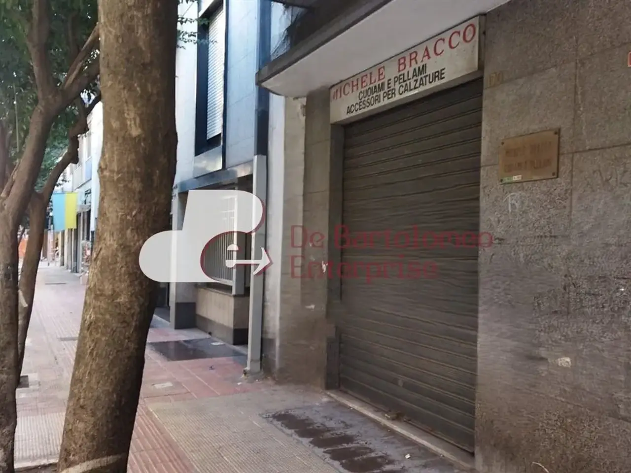 Negozio in Via De Rossi 170, Bari, {3} - Foto 1