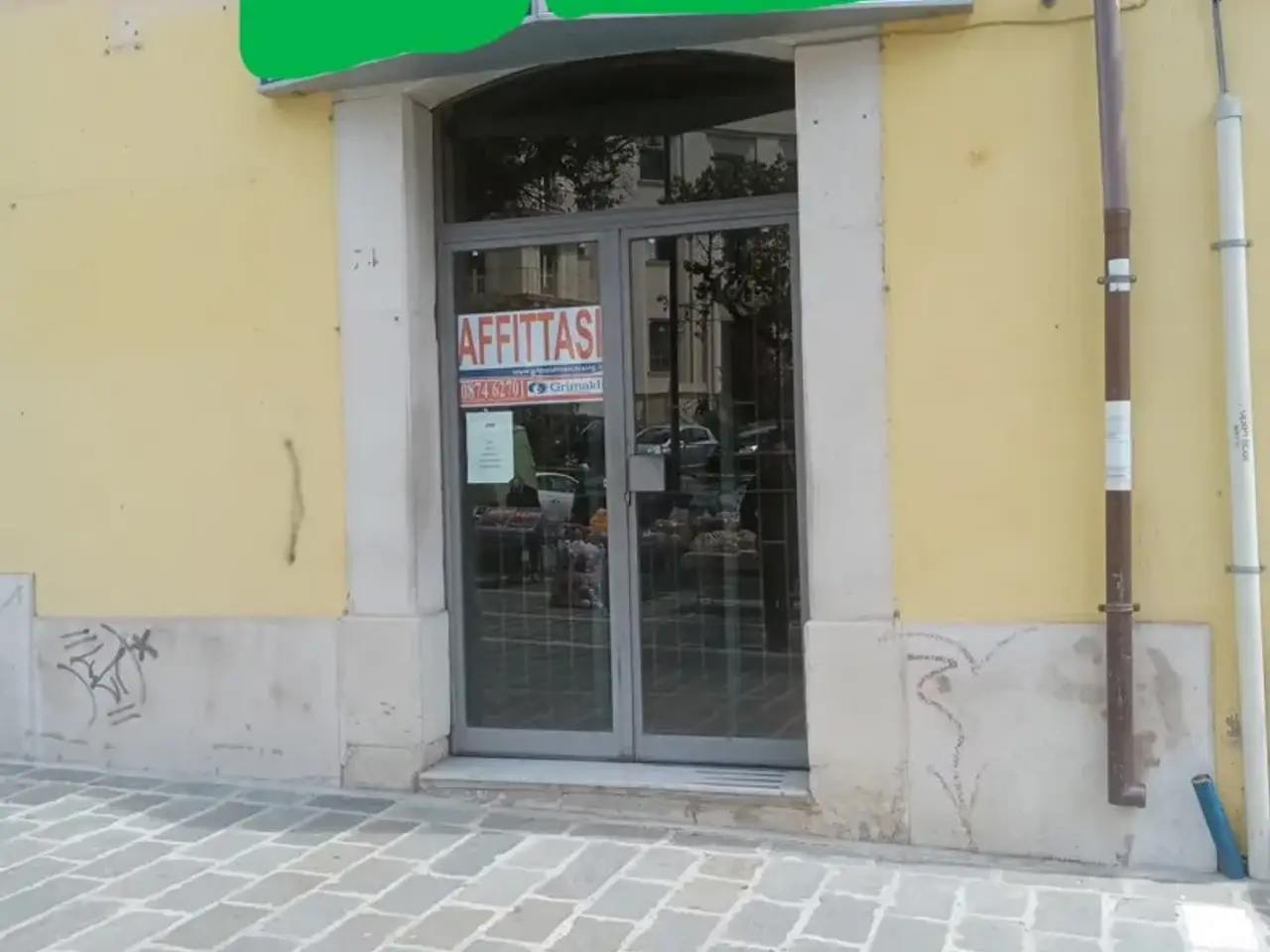 Negozio in Corso Bucci 74, Campobasso, {3} - Foto 2