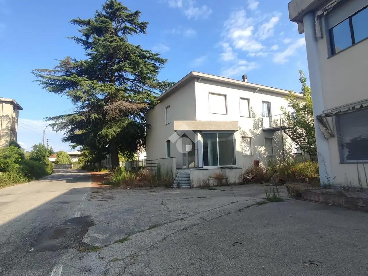 Palazzina commerciale in Capannone Strada Pasigliano 15, San Giorgio Monferrato, {3} - Foto 1