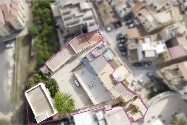 insertion image