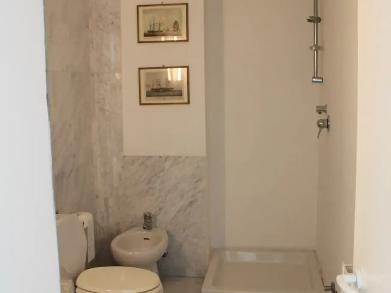 Ufficio in , Carrara, {3} - Foto 2