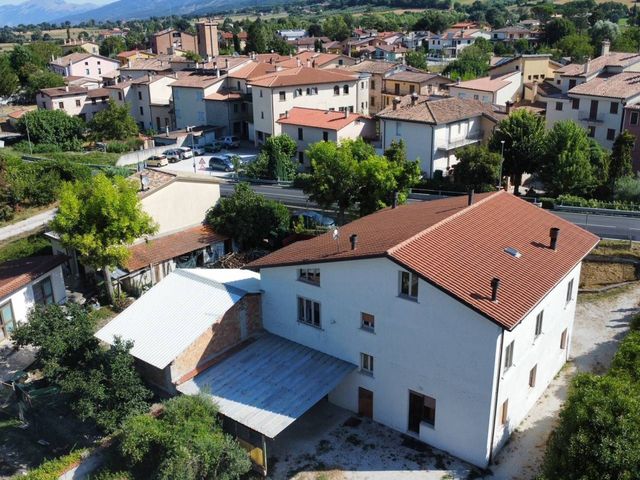 Villa in Via Stazione Gaifana 21, Nocera Umbra - Foto 1