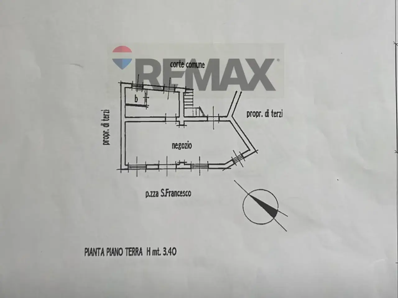 Negozio in Piazza San Francesco 33, Biassono, {3} - Planimetria 1